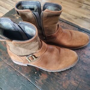 Ariat Savannah Waterproof Boots